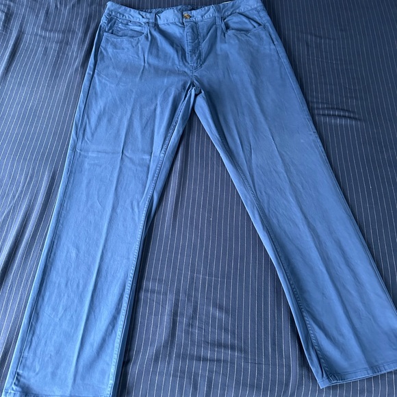 Vineyard Vines 38x30 pants - Picture 3 of 5